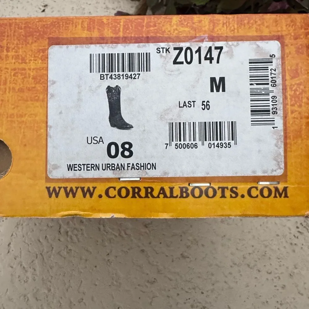 Corral Z0147 Black Cutout Embroidered Studded Cowboy Boots Pointed Toe sz 8 NIB - Picture 9 of 11